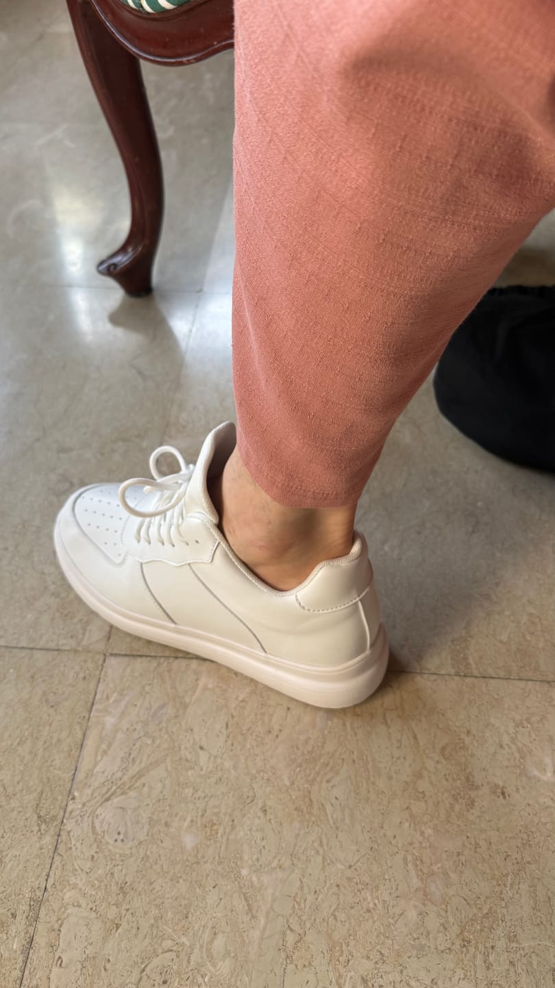 Jakob, 32
